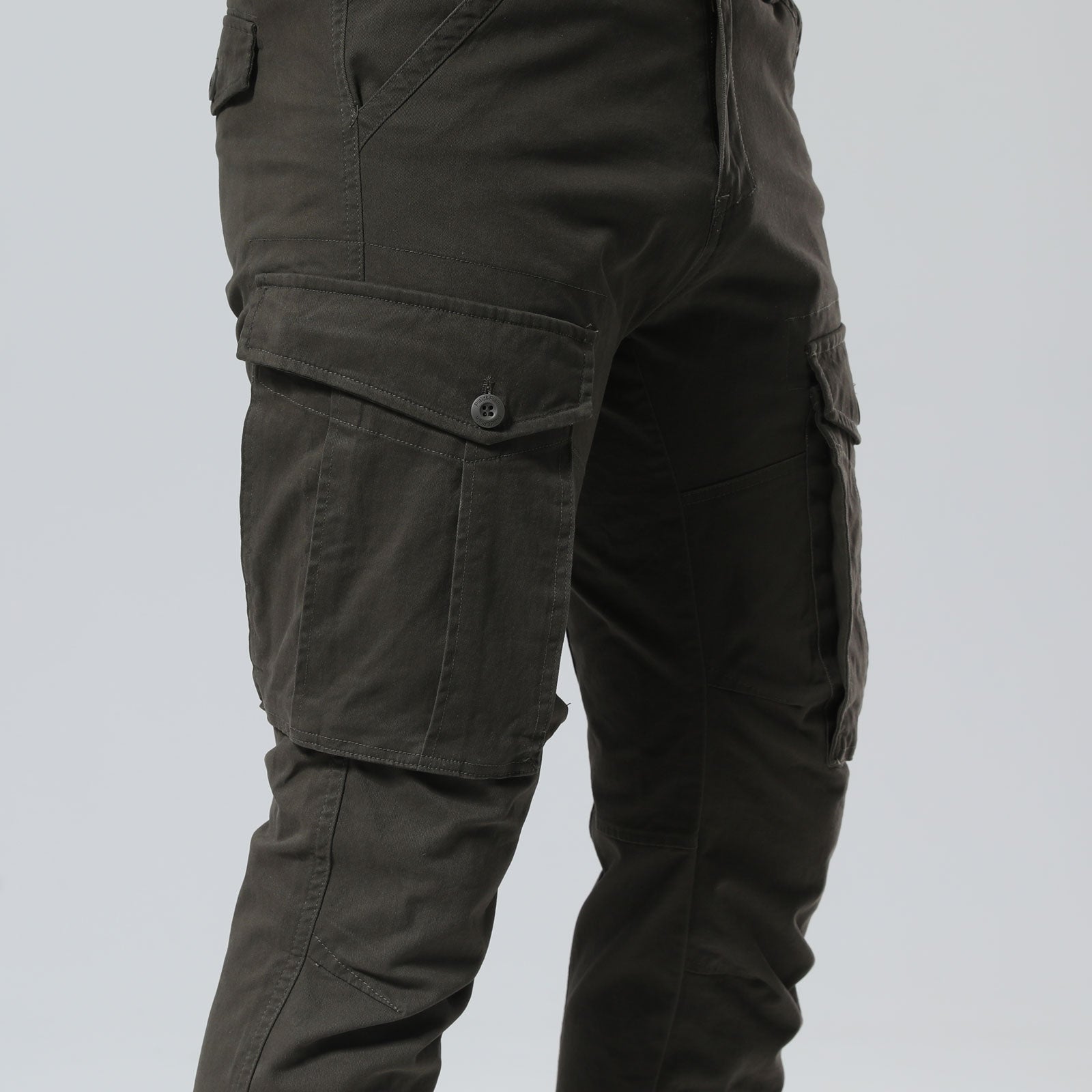 Plaid&Plain Men's Charcoal Slim Fit Cargo Pants | Tactical Utility with Articulated Knees | Outdoor Hiking & Workwear