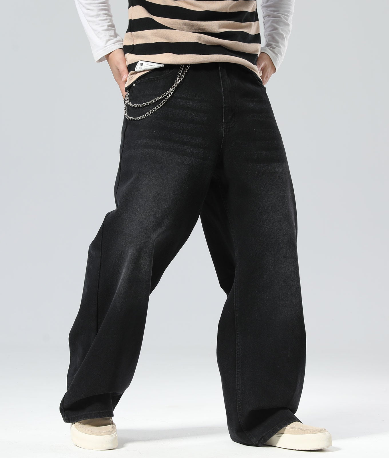 Plaid&Plain Men's Washed Black Baggy Jeans |  Wide Leg Denim Pants for Hip Hop & Skateboarding